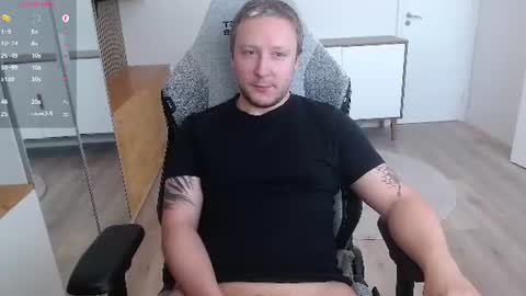 Snapshot of yhdxhy chatting on July 22, 2026, 1:14 pm James online show from July 22, 2026, 1:14 pm