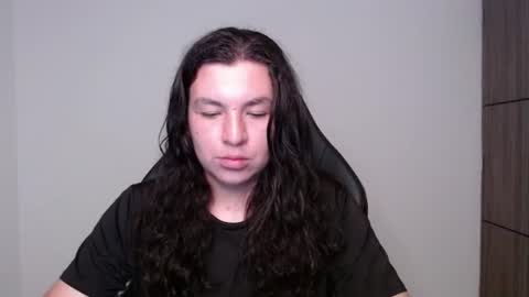 Gio online show from July 12, 2026, 4:14 am
