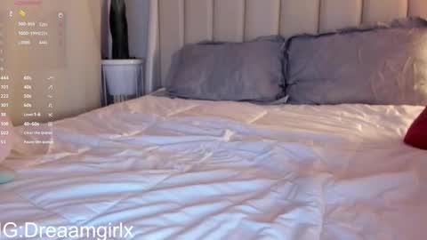 Isabella online show from March 3, 2025, 11:56 pm