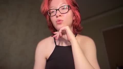 Snapshot of your_moonlight_ chatting on June 23, 2026, 7:23 pm Mia online show from June 23, 2026, 7:23 pm