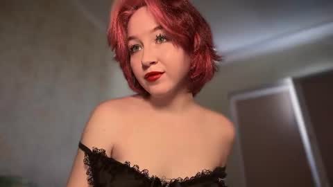 Snapshot of your_moonlight_ chatting on June 25, 2026, 11:26 am Mia online show from June 25, 2026, 11:26 am