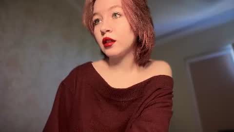 Snapshot of your_moonlight_ chatting on July 15, 2026, 7:35 am Mia online show from July 15, 2026, 7:35 am