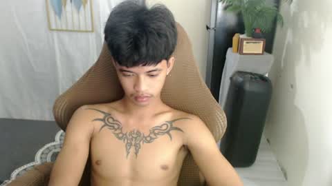 yourasian_eric online show from July 14, 2026, 10:21 am