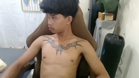 yourasian_eric online show from July 19, 2026, 5:00 am