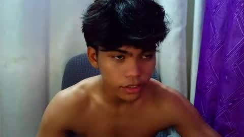 Snapshot of yourboycumrain chatting on August 2, 2026, 12:20 am rainy online show from August 2, 2026, 12:20 am