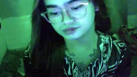 Snapshot of yourprincessthea chatting on May 3, 2026, 3:07 pm yourprincessthea online show from May 3, 2026, 3:07 pm