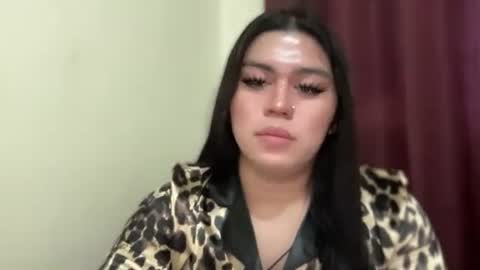 LALA online show from May 18, 2026, 12:29 am