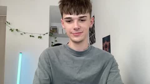 yoursweetyguy online show from July 1, 2026, 2:51 pm