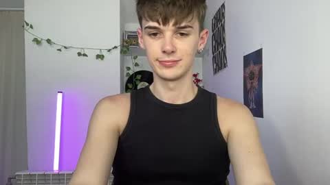 yoursweetyguy online show from July 6, 2026, 3:14 pm