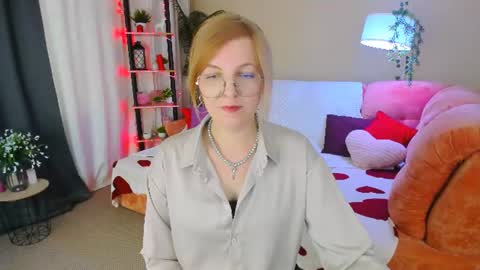 Snapshot of youruniverser chatting on June 29, 2026, 9:37 am Alice online show from June 29, 2026, 9:37 am