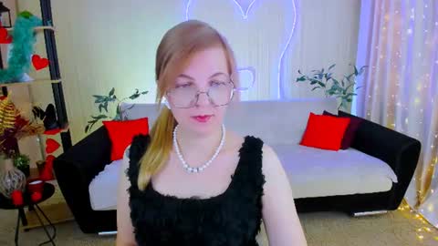 Snapshot of youruniverser chatting on July 7, 2026, 4:48 am Alice online show from July 7, 2026, 4:48 am