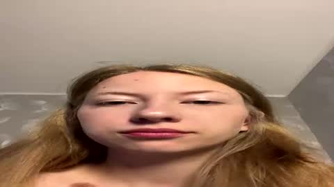 yuki_bloom online show from July 16, 2026, 9:59 am