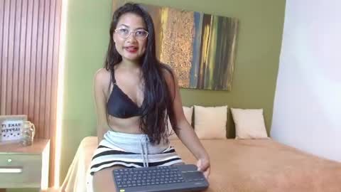 Zara Black online show from July 24, 2026, 8:40 pm