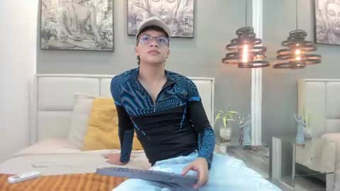 Snapshot of zac_million chatting on July 26, 2026, 11:50 am Zac Million online show from July 26, 2026, 11:50 am