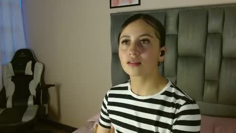 Snapshot of zaida_1 chatting on July 31, 2026, 11:04 pm Zaida online show from July 31, 2026, 11:04 pm