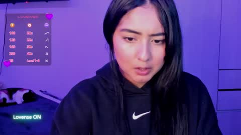 zakura_ania online show from June 5, 2026, 3:46 am