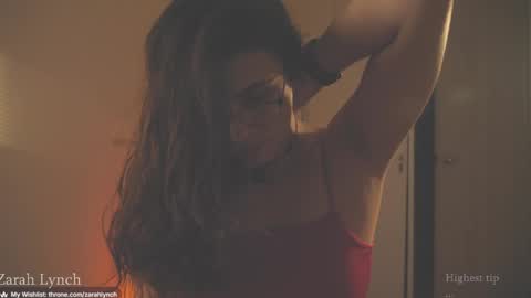 Snapshot of zarahlynch chatting on May 12, 2026, 12:52 am Miss Lynch Next show 2911 online show from May 12, 2026, 12:52 am