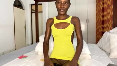 zaria_amara online show from July 20, 2026, 6:54 pm