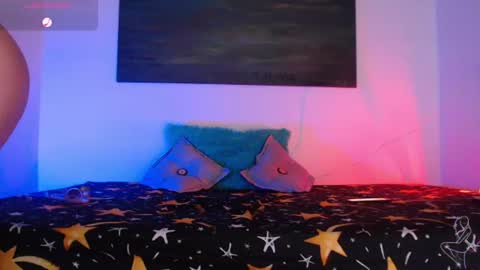 Karolyne online show from July 17, 2026, 7:41 pm