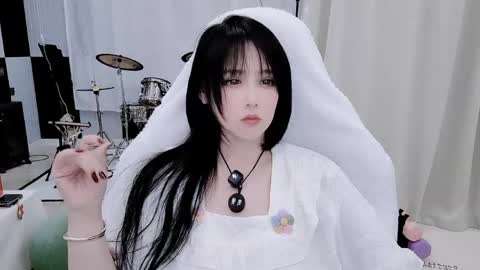 zhen online show from May 16, 2026, 12:15 pm