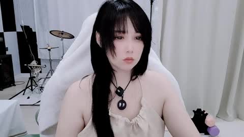 zhen online show from May 20, 2026, 12:22 pm