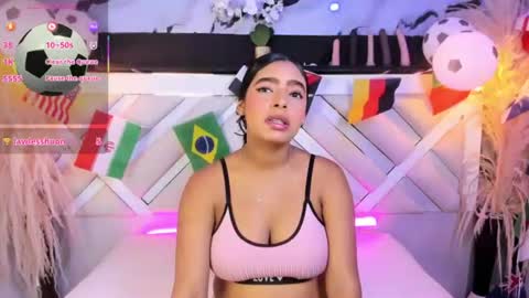 Zoey  online show from June 23, 2026, 9:35 pm
