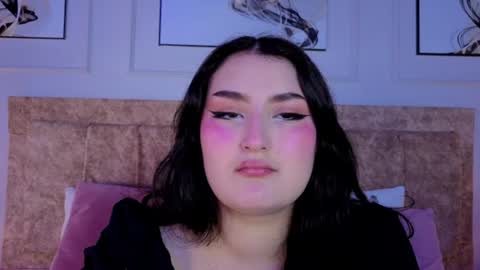zoe_moon__ online show from July 12, 2026, 1:02 pm