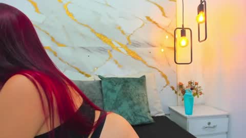 Zoe online show from June 22, 2026, 11:24 pm