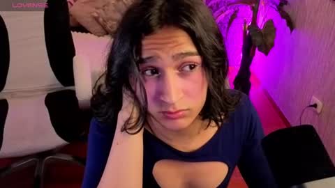 ZOE online show from July 30, 2026, 4:33 am