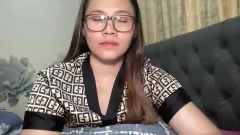 Snapshot of zoey_foryou chatting on May 1, 2026, 1:37 pm zoey_foryou online show from May 1, 2026, 1:37 pm