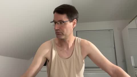 zzz123_cam online show from July 1, 2026, 3:01 pm