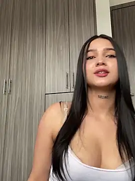 Hott Hanna online show from June 14, 2026, 5:26 pm