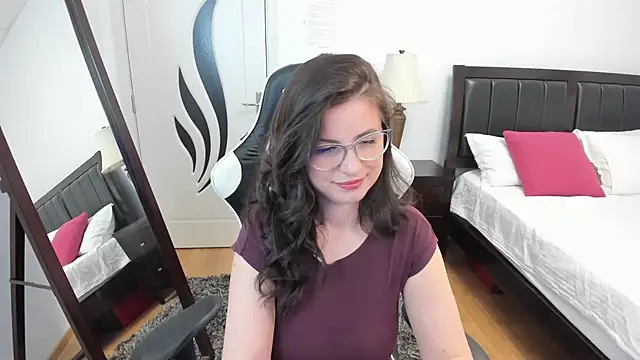 AmyPure  online show from April 30, 2026, 5:03 am