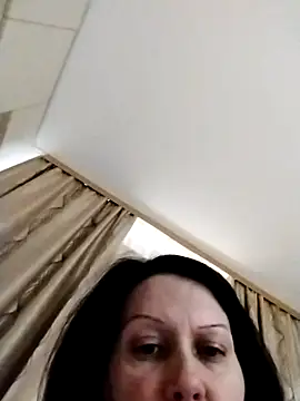 Snapshot of Mira_bel chatting on June 25, 2026, 11:59 am Mira bel online show from June 25, 2026, 11:59 am