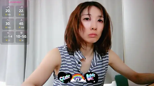 Snapshot of Love_me_Eri_ chatting on July 25, 2026, 4:54 am Love me Eri online show from July 25, 2026, 4:54 am