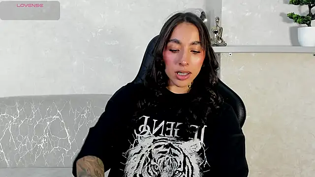 KAYLA BATISTA online show from July 13, 2026, 11:29 pm
