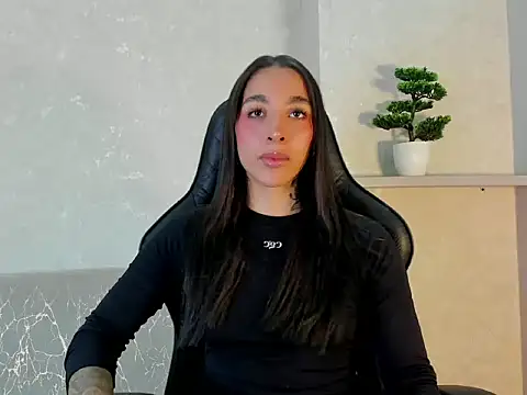 KAYLA BATISTA online show from August 2, 2026, 12:09 am