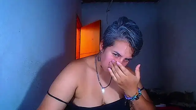 Snapshot of Yessi_rousse chatting on July 21, 2026, 7:49 pm Yessi rousse online show from July 21, 2026, 7:49 pm