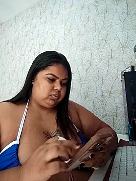 biancabombombbw online show from April 12, 2026, 1:38 pm
