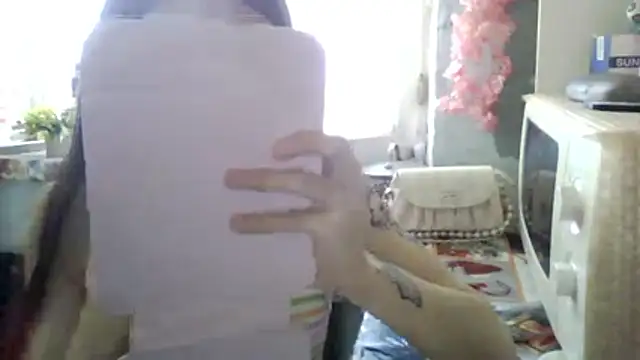 CarlyJoy online show from June 11, 2026, 12:47 pm