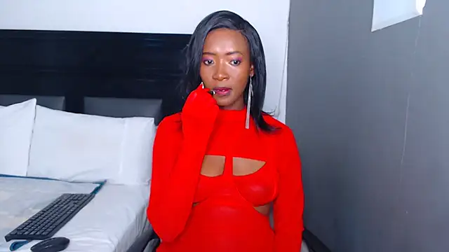 Snapshot of NikkiDickSavage chatting on June 18, 2026, 1:59 pm NikkiDickSavage online show from June 18, 2026, 1:59 pm