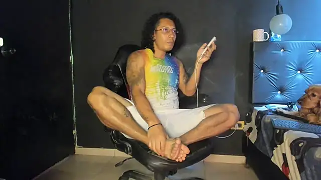 Snapshot of FuckHardlove chatting on July 18, 2026, 4:44 pm FuckHardlove online show from July 18, 2026, 4:44 pm