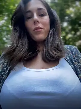 MommmyYummy online show from July 15, 2026, 2:00 pm