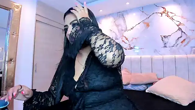 kiana cream online show from June 21, 2026, 4:26 am