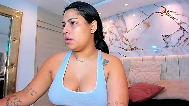 kiana cream online show from July 11, 2026, 1:25 pm