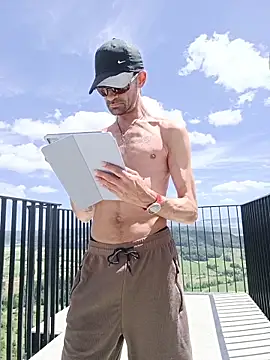 Drmoriarty07 online show from June 13, 2026, 12:03 pm
