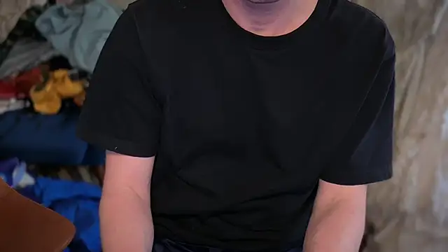 CupidZass online show from June 15, 2026, 5:04 pm