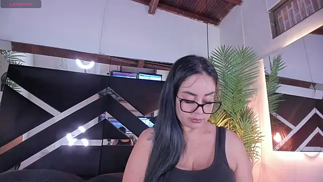 emily-fox online show from July 21, 2026, 11:01 am