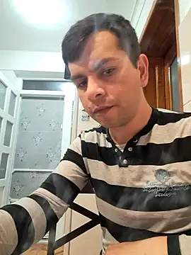 hornny1995 online show from May 16, 2026, 7:34 pm