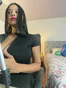 allie jonesboobs online show from April 6, 2026, 4:52 pm